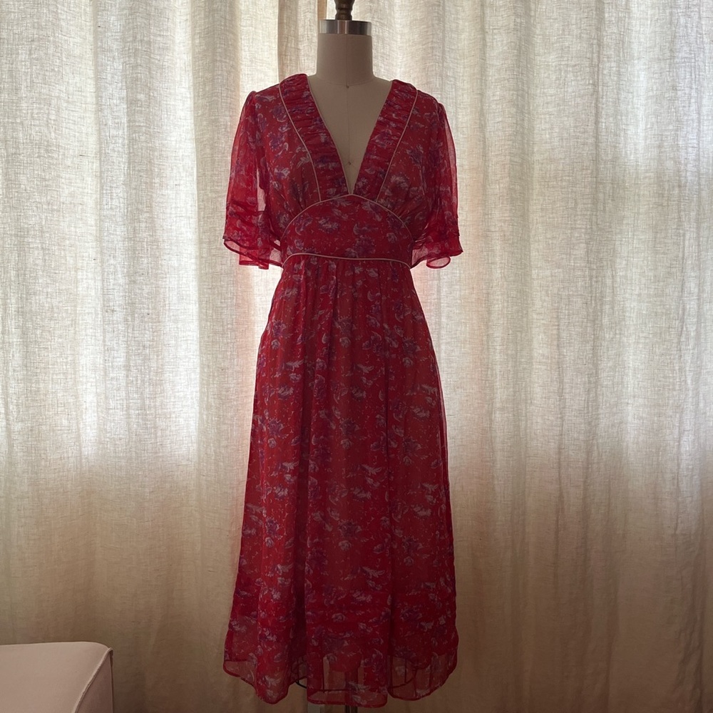 Adelyn Rae XS Red Patterned Dress with Flutter Sleeves